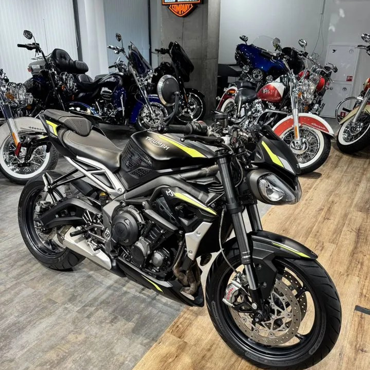 2021 Triumph Street Triple RS