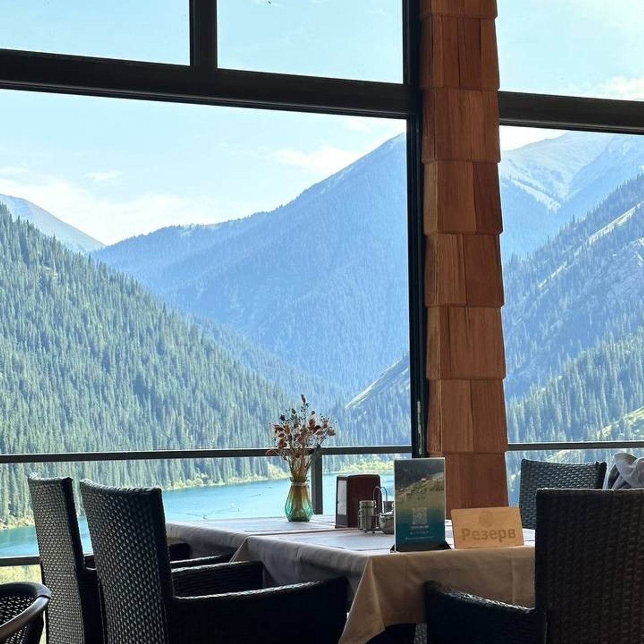 Экскурсия и тур на озеро Кольсай из Алматы