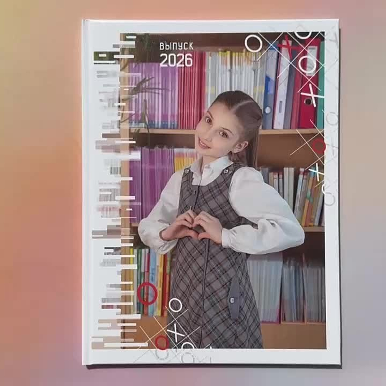Альбом-новинка «Крестики-нолики». Выпускные альбомы от Надежды