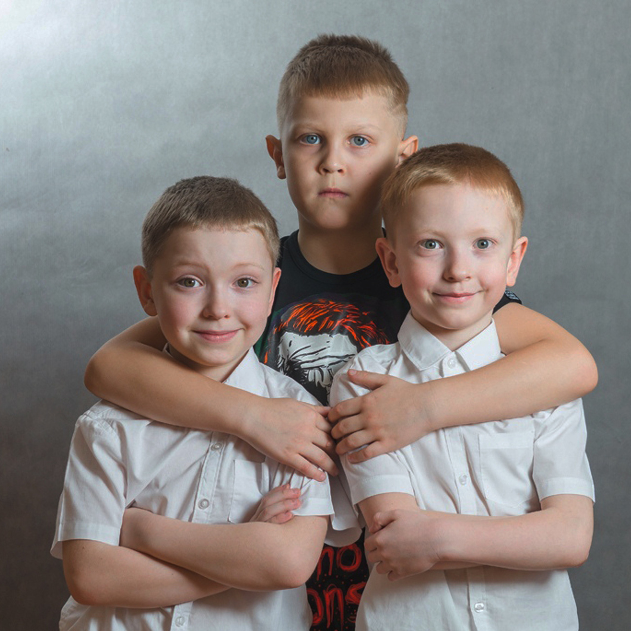 Фотосъемка в детском саду фотосъемка в школе Дипломы Выпускник Фотопла. Фотосъемка в детском саду и школе. Фотоальбомы и фотокниги ВЫПУСКНИК