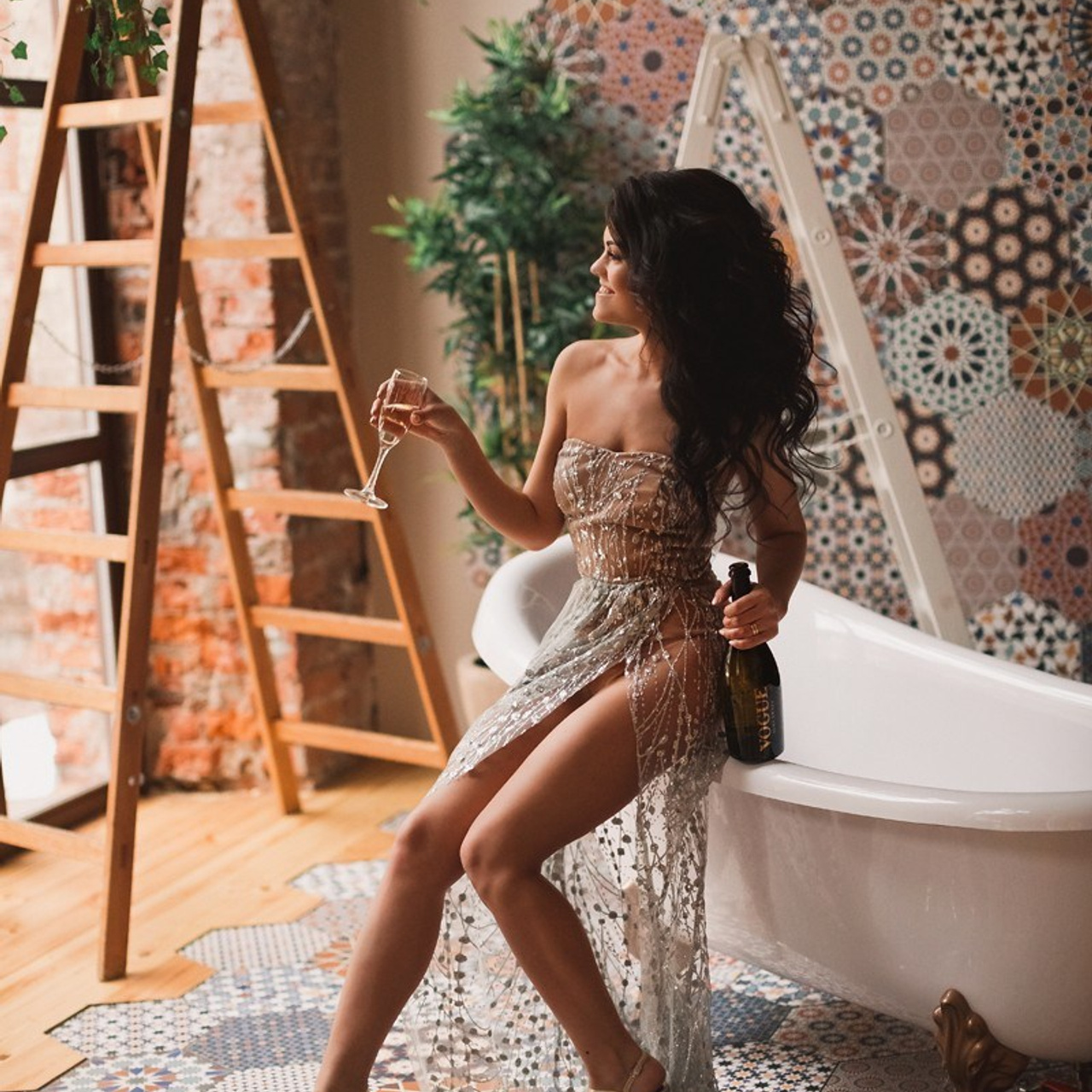 НОВОГОДНЯЯ