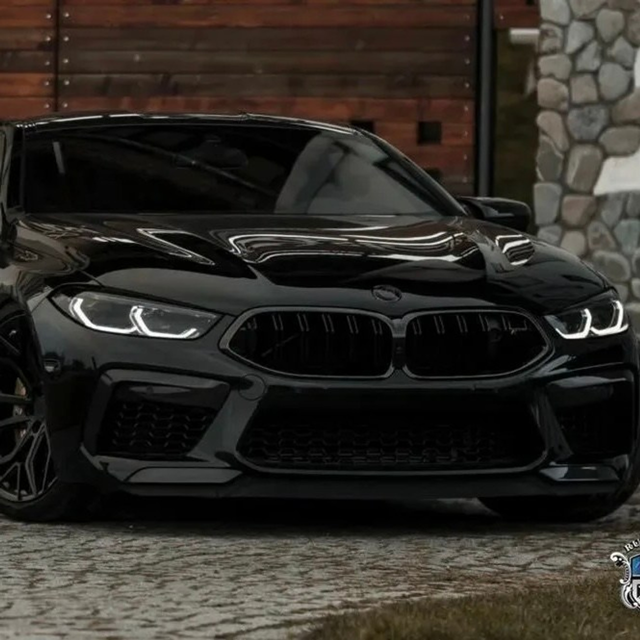 Отзывы о выпускных альбомах от AlbomKras в Красноярске 📜. AlbomKras -выпускные альбомы Красноярска с авторским дизайном и качественной фотосъемкой! ⭐⭐⭐⭐⭐ 5.0