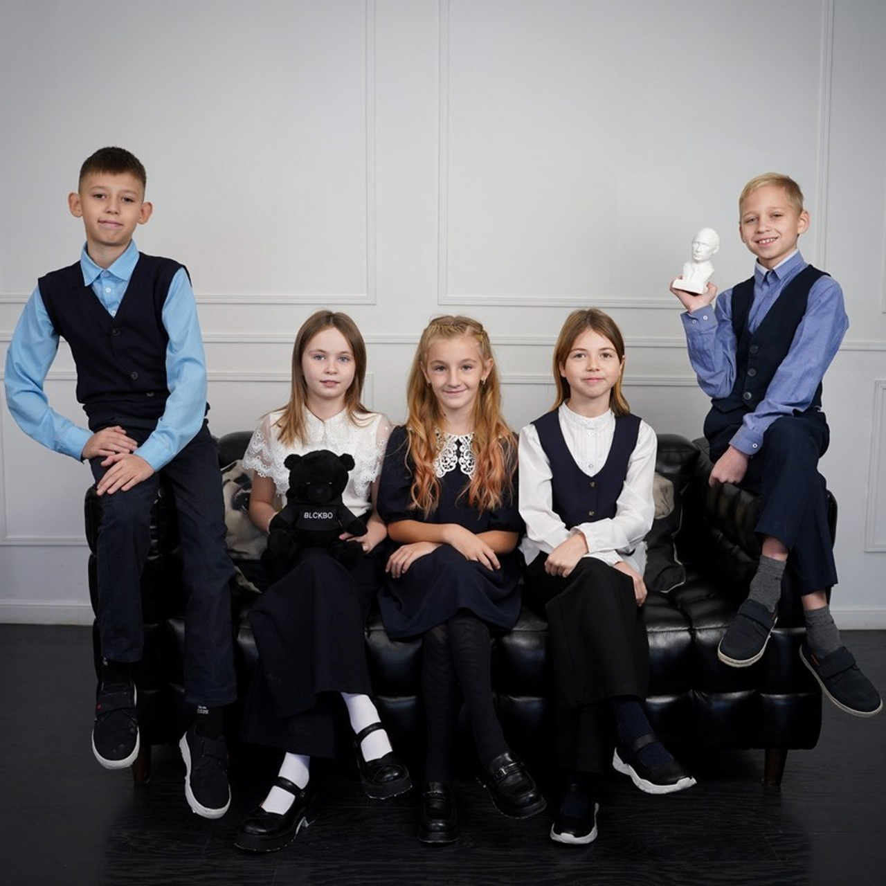 Отзывы о выпускных альбомах от AlbomKras в Красноярске 📜. AlbomKras -выпускные альбомы Красноярска с авторским дизайном и качественной фотосъемкой! ⭐⭐⭐⭐⭐ 5.0