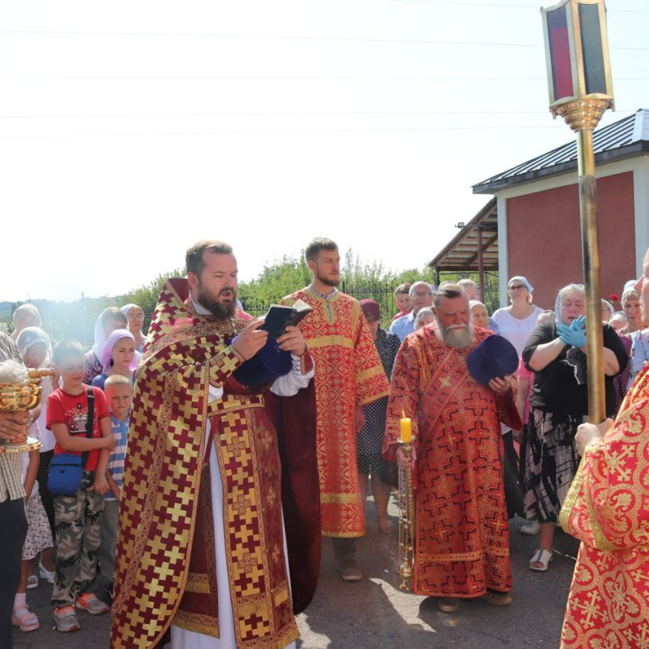 Престольный праздник в храме Царственных страстотерпцев. Саратовское Юго-Западное благочиние