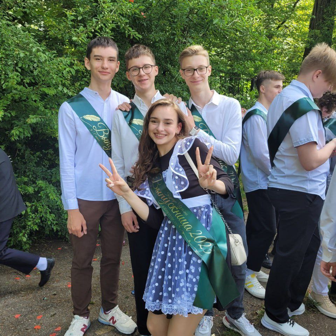 Изготовление лент выпускника в Приморско-Ахтарске. ФОТОСТИЛЬ, изготовление рекламной продукции в Приморско-Ахтарске