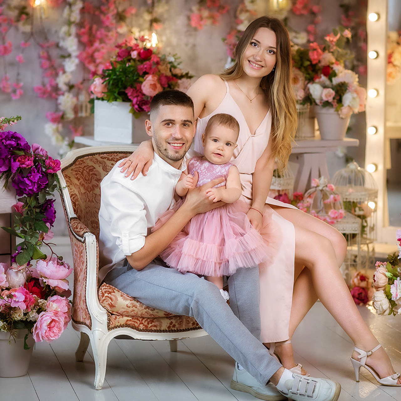 Положительные отзывы о фотосессии Дня Рождения ребенка в студии. Леонардо Бамбино. Фотосессии на День Рождения. Фотосессия на 1 годик. Фотосессия беременности Москва