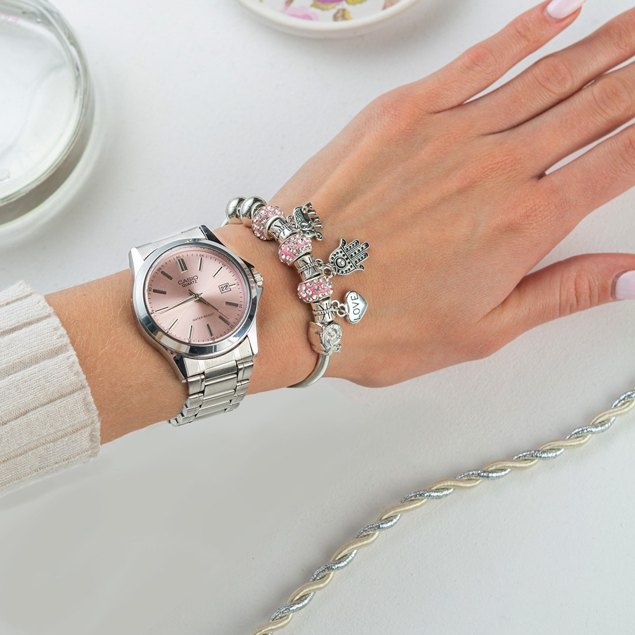 Женские часы