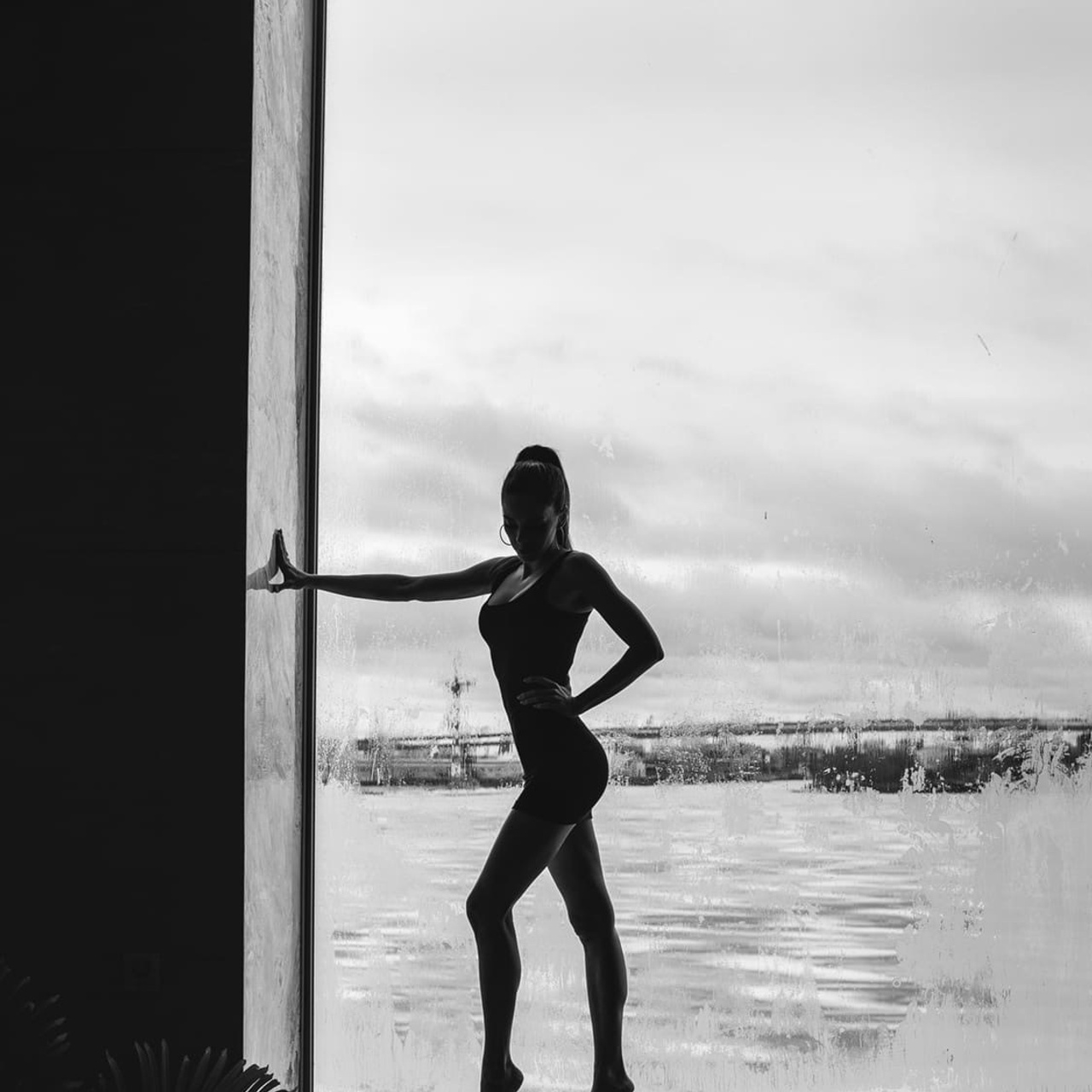 Отзывы о фотографе Анне Юмаловой — реальные истории клиентов. Женский фотограф в Санк-Петербурге и Москве — фотосессия девушки в студии, портрет, фотосъемка