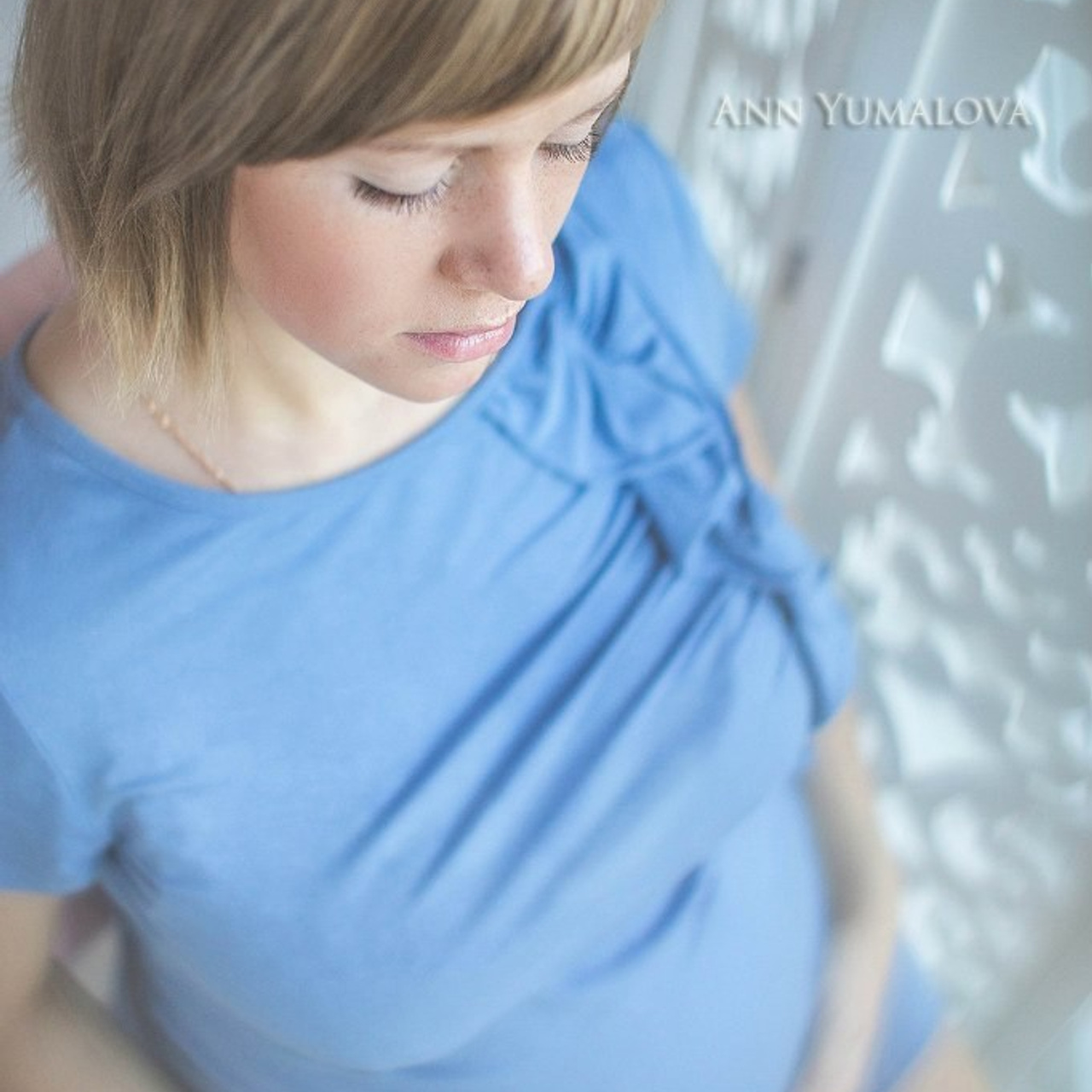 Отзывы о фотографе Анне Юмаловой — реальные истории клиентов. Женский фотограф в Санк-Петербурге и Москве — фотосессия девушки в студии, портрет, фотосъемка