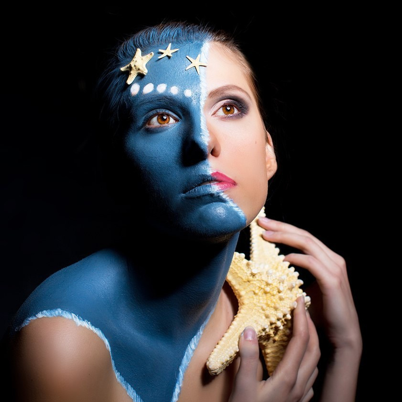 Отзывы о фотографе Анне Юмаловой — реальные истории клиентов. Женский фотограф в Санк-Петербурге и Москве — фотосессия девушки в студии, портрет, фотосъемка