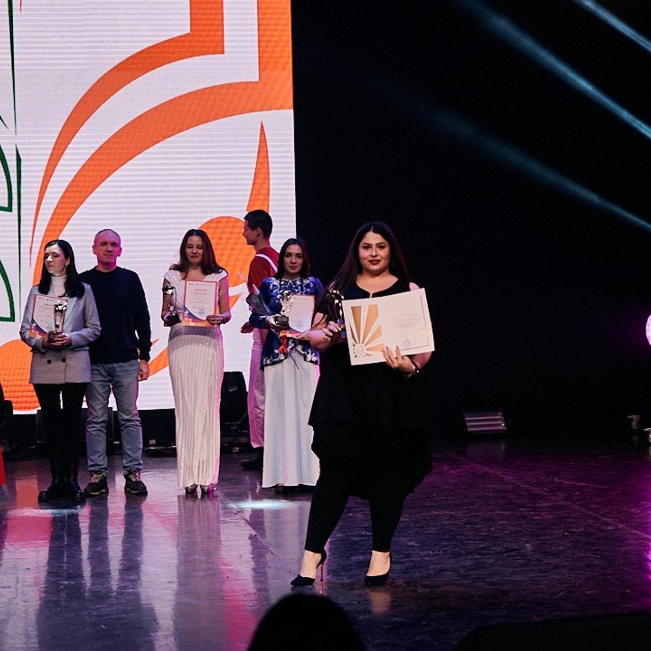 Виват- таланты. Галерея ПрофАС