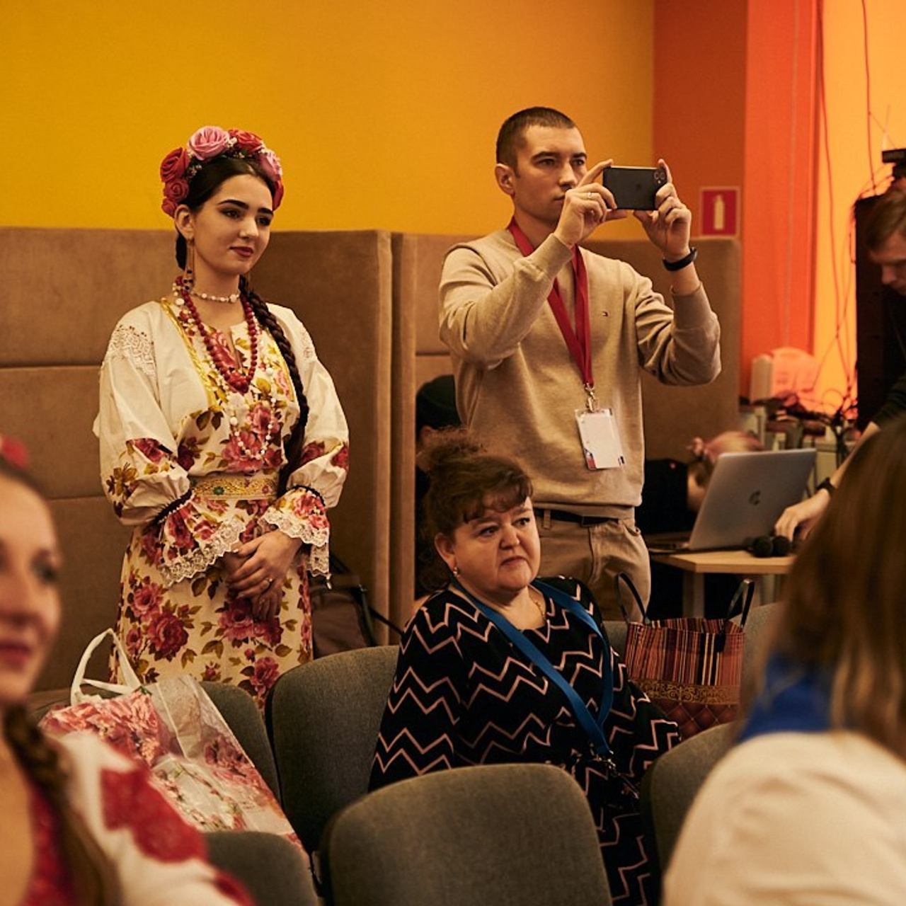 Виват- таланты. Галерея ПрофАС