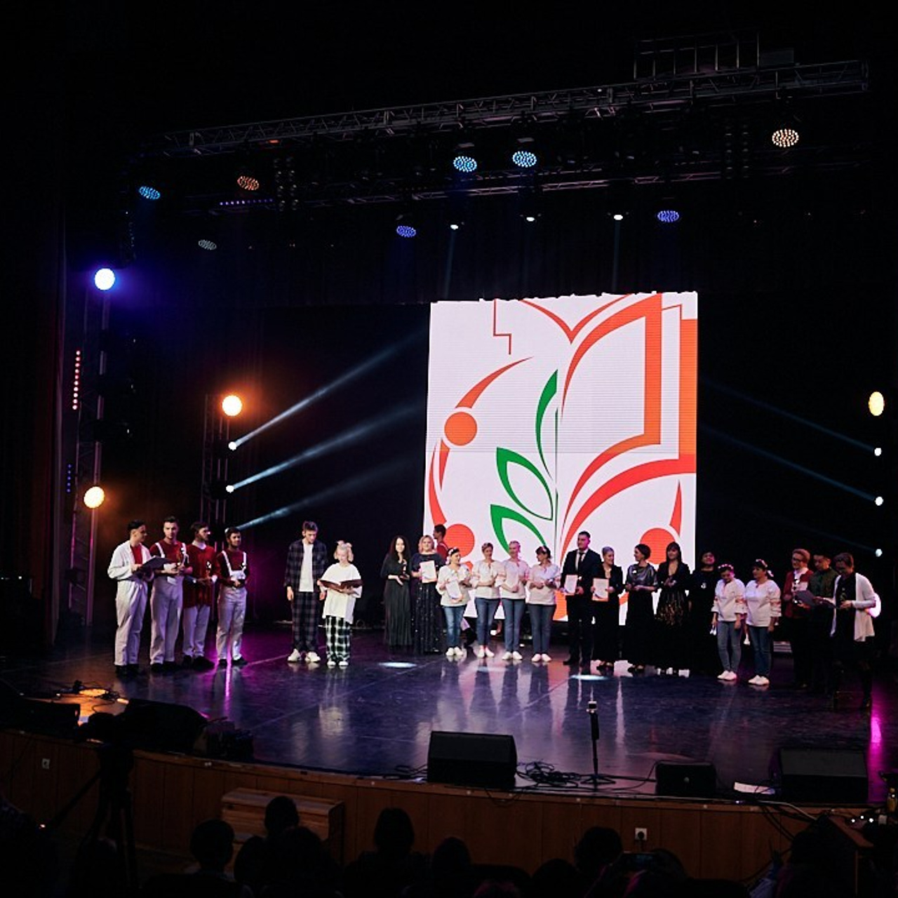 Виват- таланты. Галерея ПрофАС