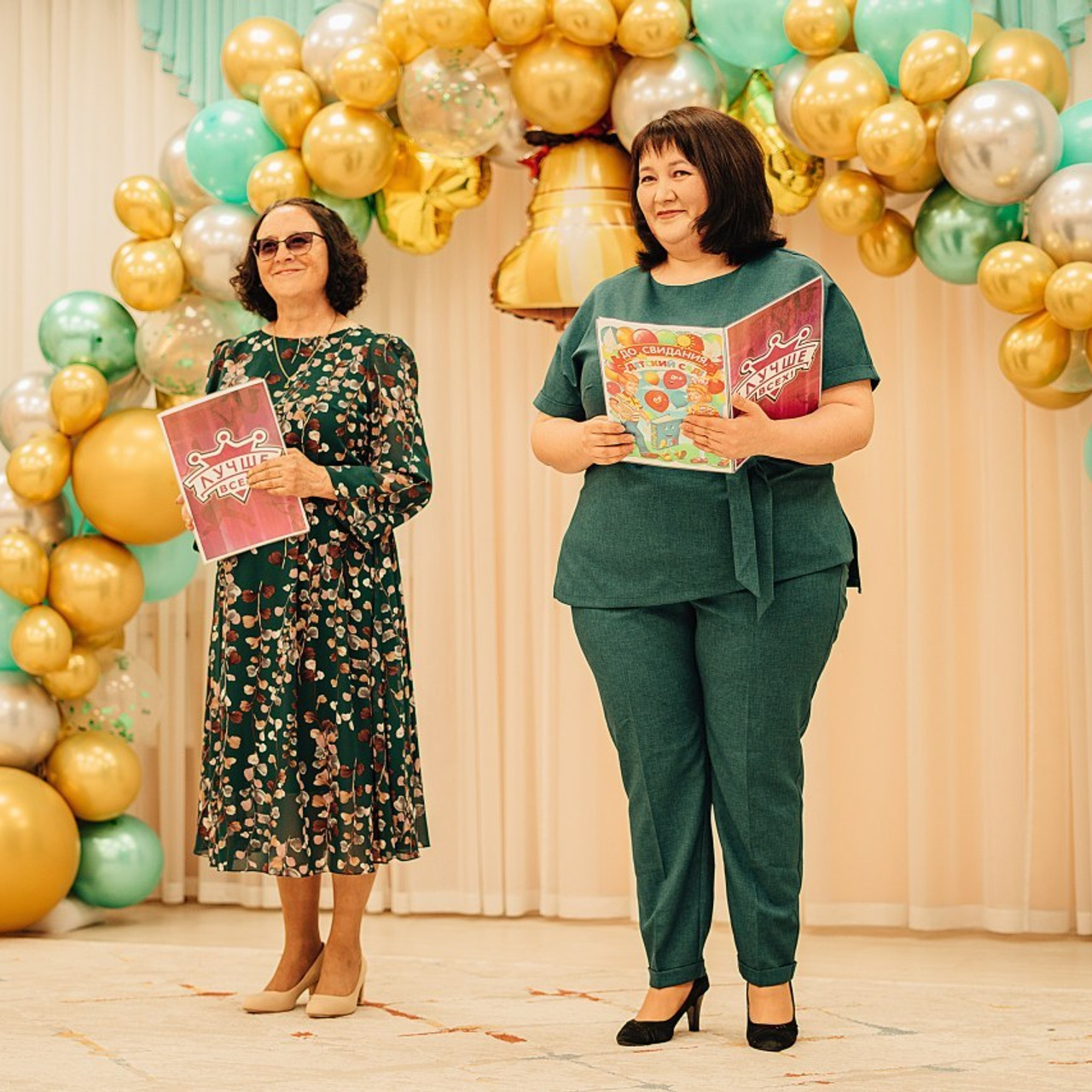 Отзывы. Школьный фотограф в Челябинске. Выпускные фотоальбомы