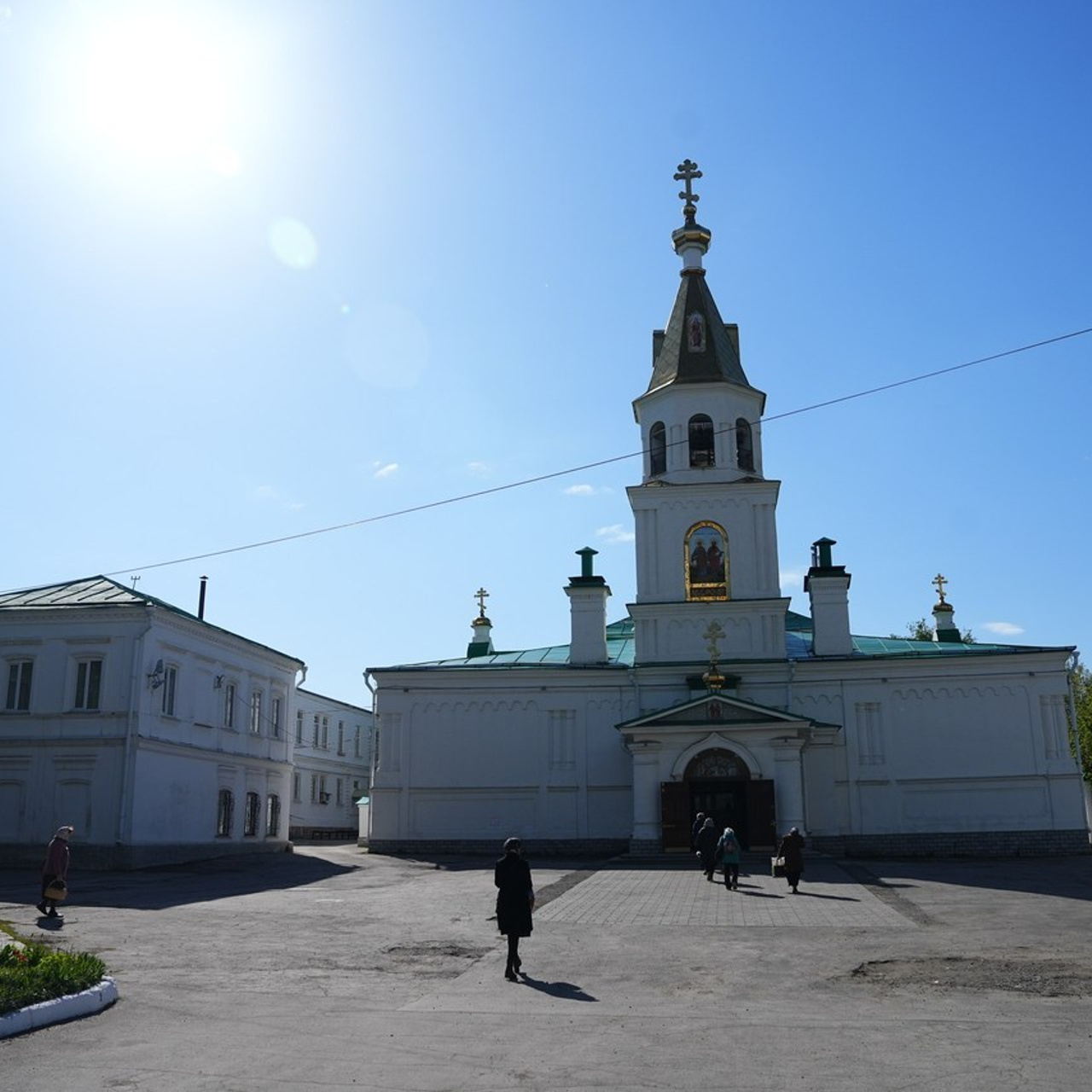 Сomments. Katya Schou