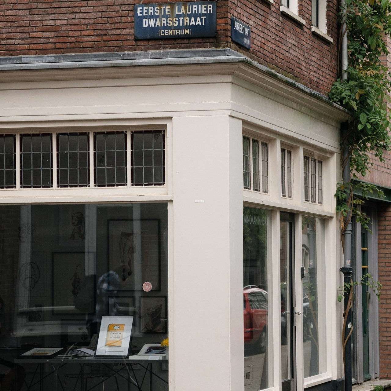 Сomments. Katya Schou