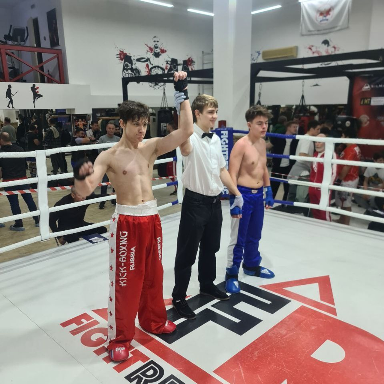 Армейский гиревой рывок. Спортивный клуб НАРДЪ в Москве