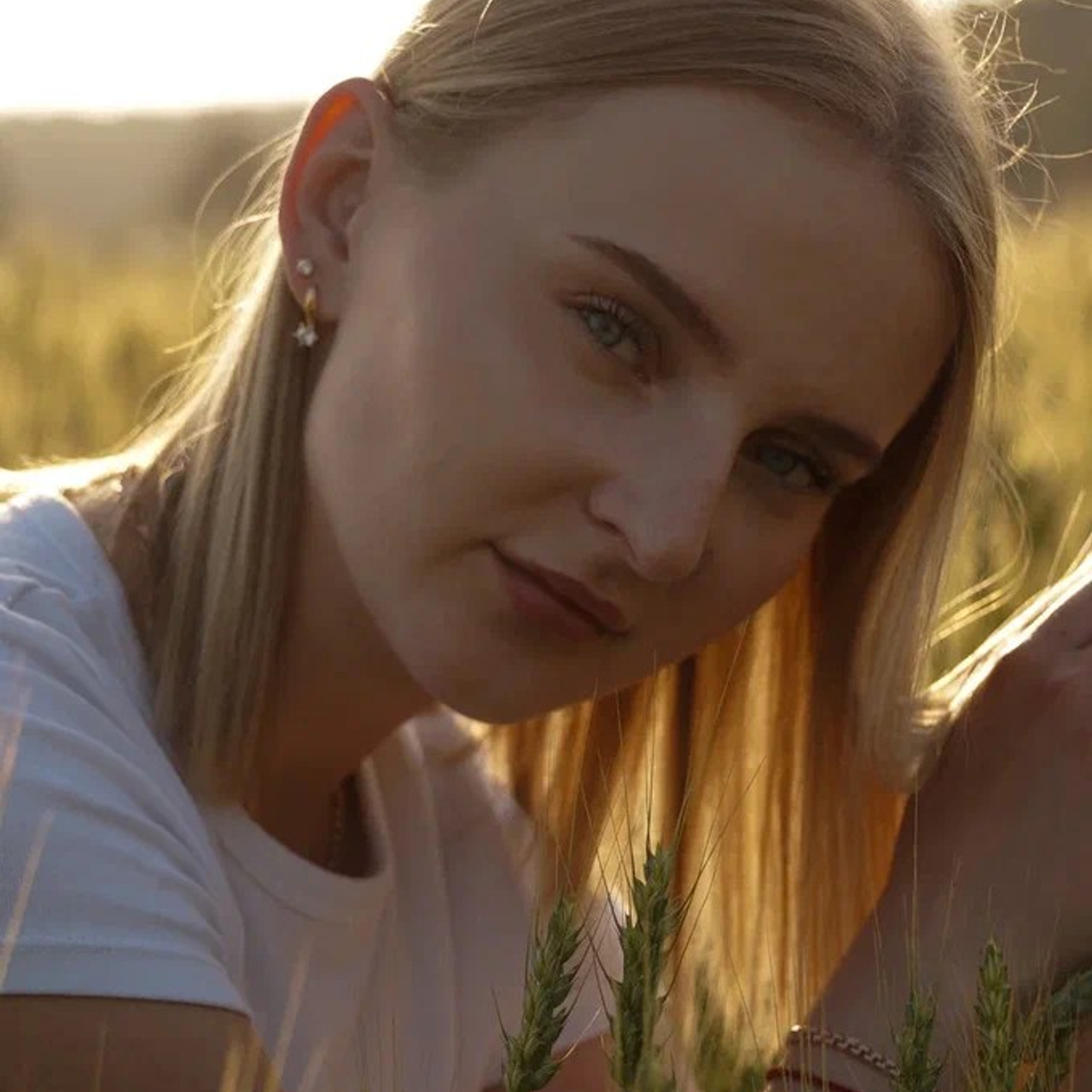 Полина