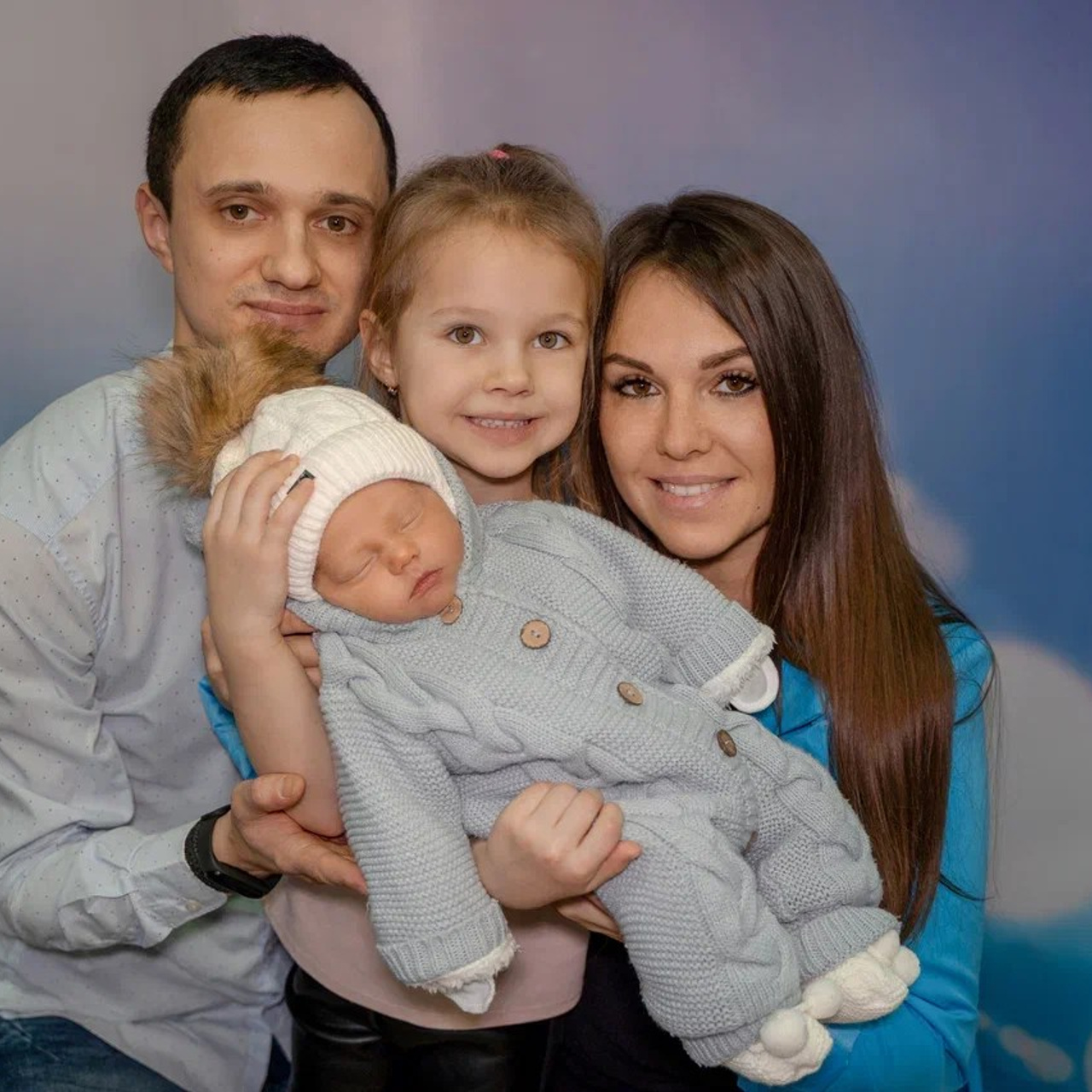 Роды и выписка. Родильный дом № 8 ГКБ № 15 им. О. М. Филатова. Фотографы на роды в Москве. Фото и видео родов. Фотопроект «Продолжение рода»