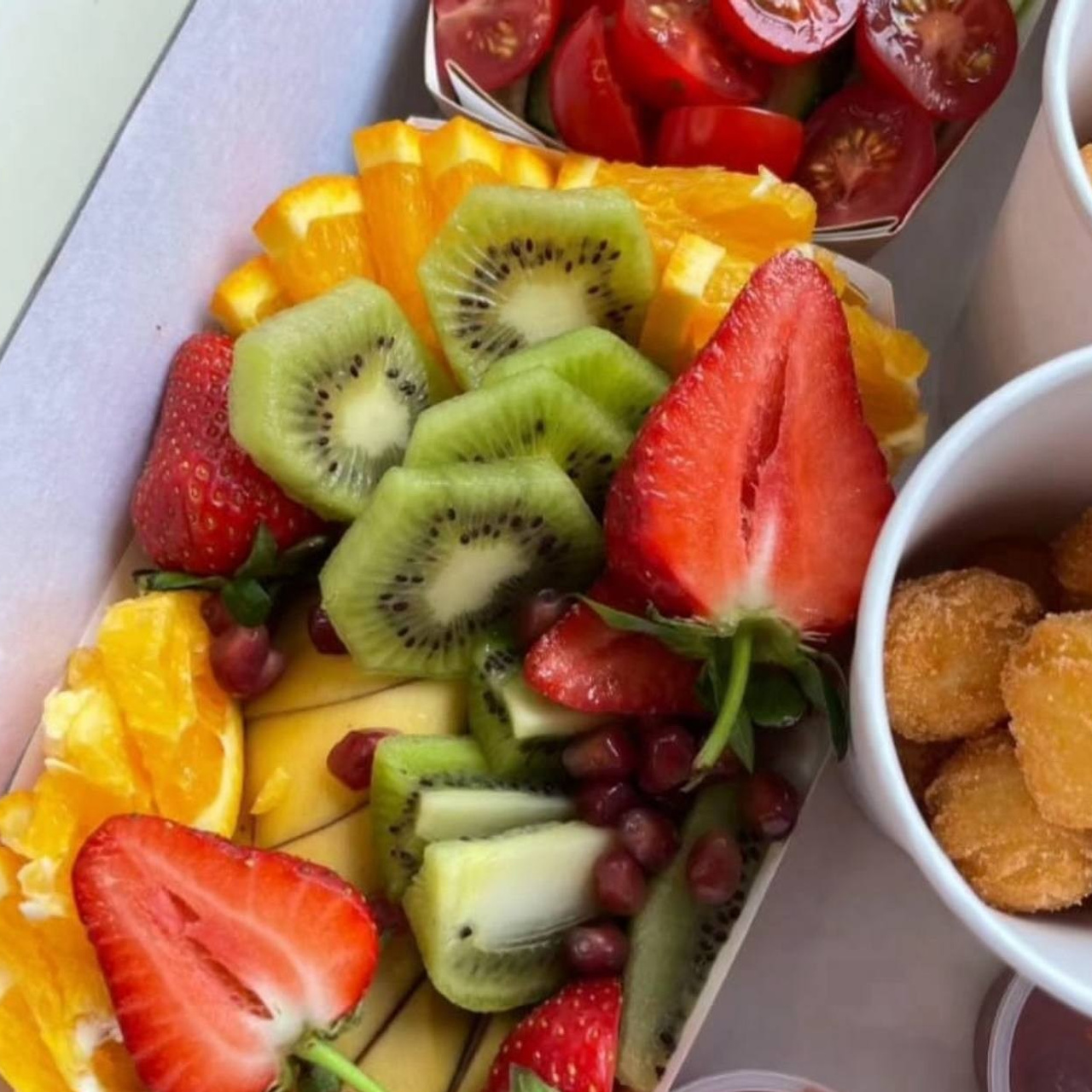 Гастробокс «Детская вечеринка». Кейтеринг, фуршеты, гастробоксы, авторские закуски в Уссурийске