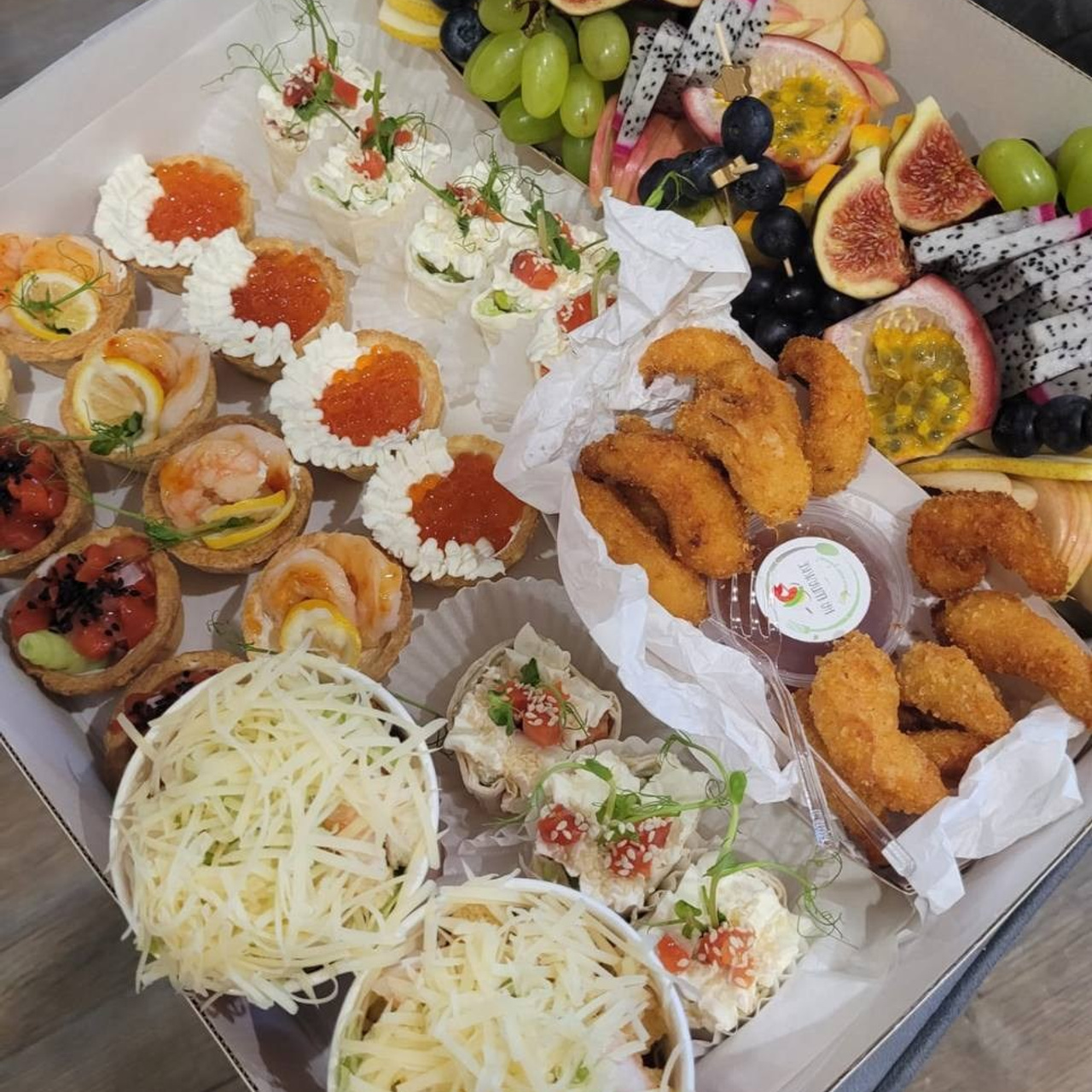 Гастробокс «Романтик» для свидания. Кейтеринг, фуршеты, гастробоксы, авторские закуски в Уссурийске