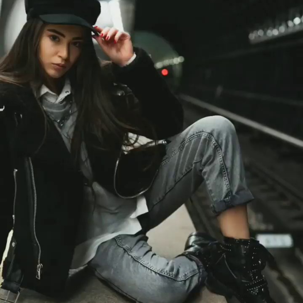 Farida in the subway. New York photographer RINAT SHAHMETOV in New York city