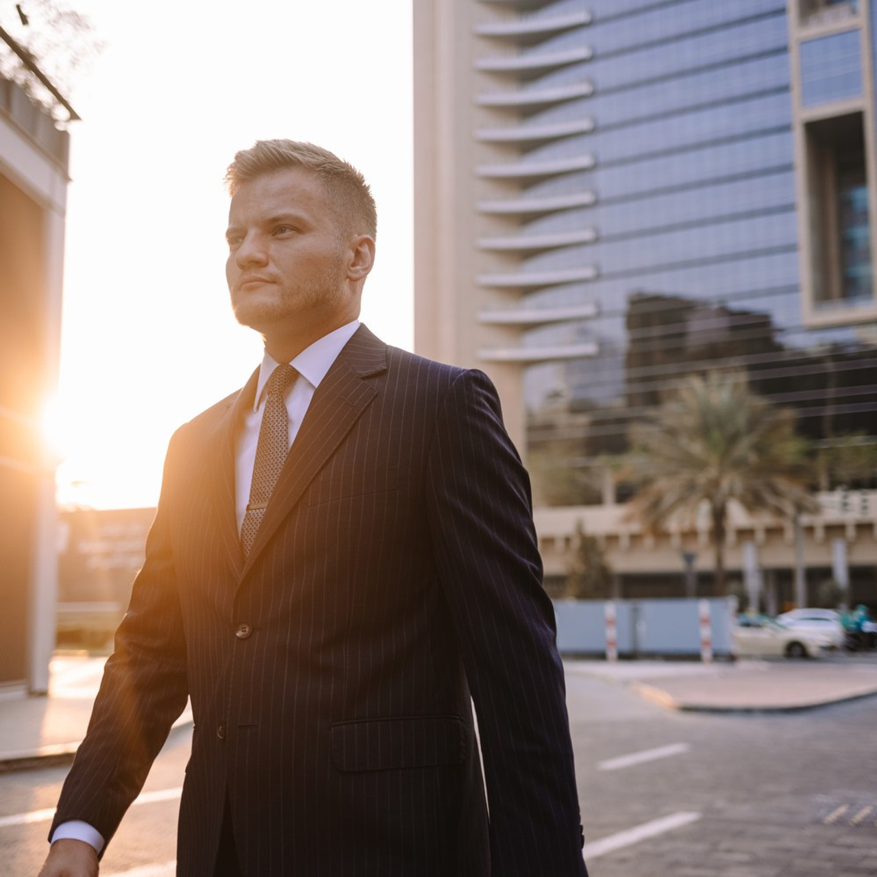 БИЗНЕС-ПОРТРЕТ