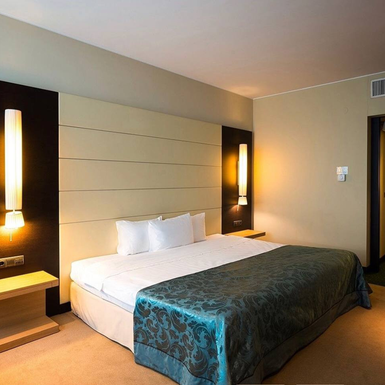 Отель Мираж