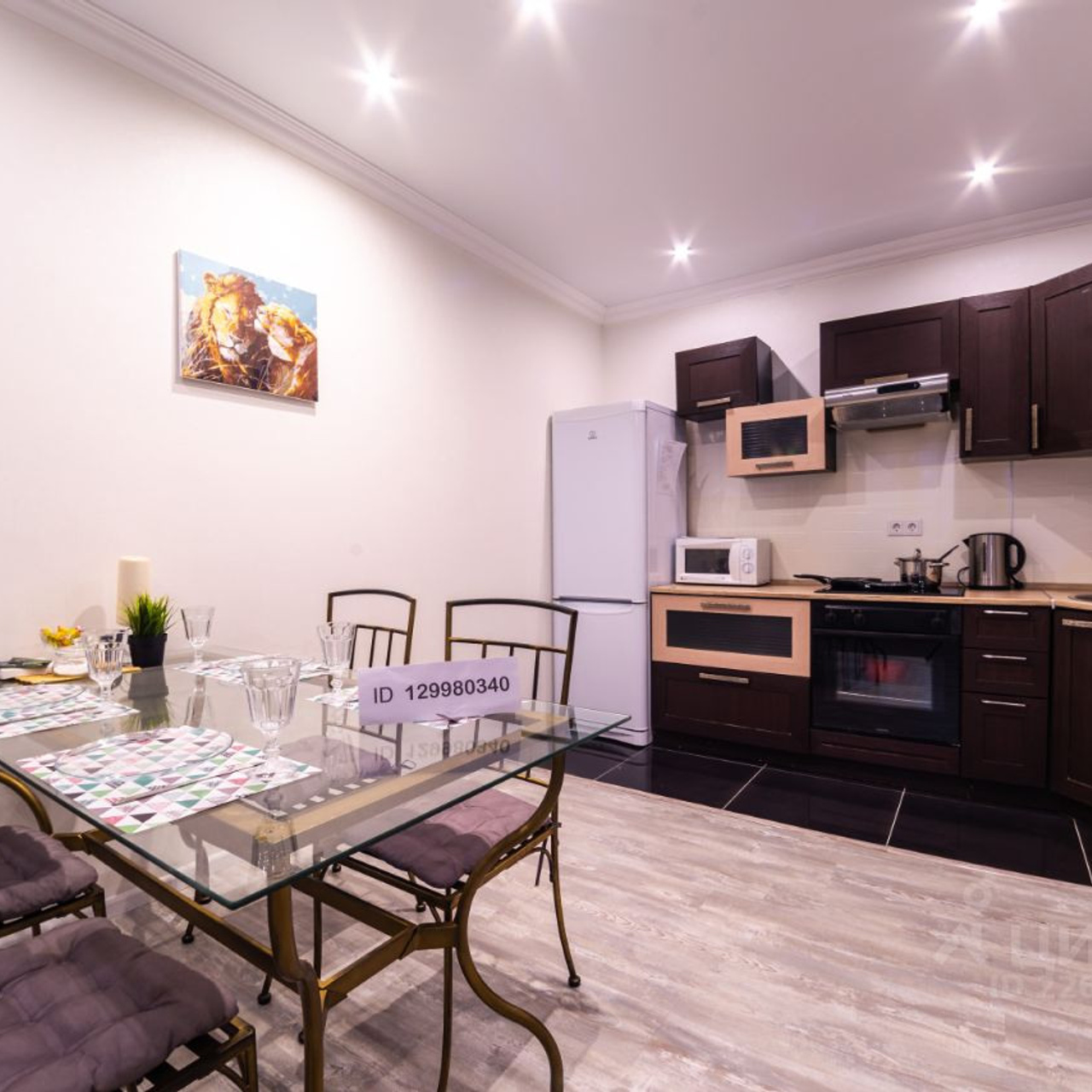 Квартира на Адоратского