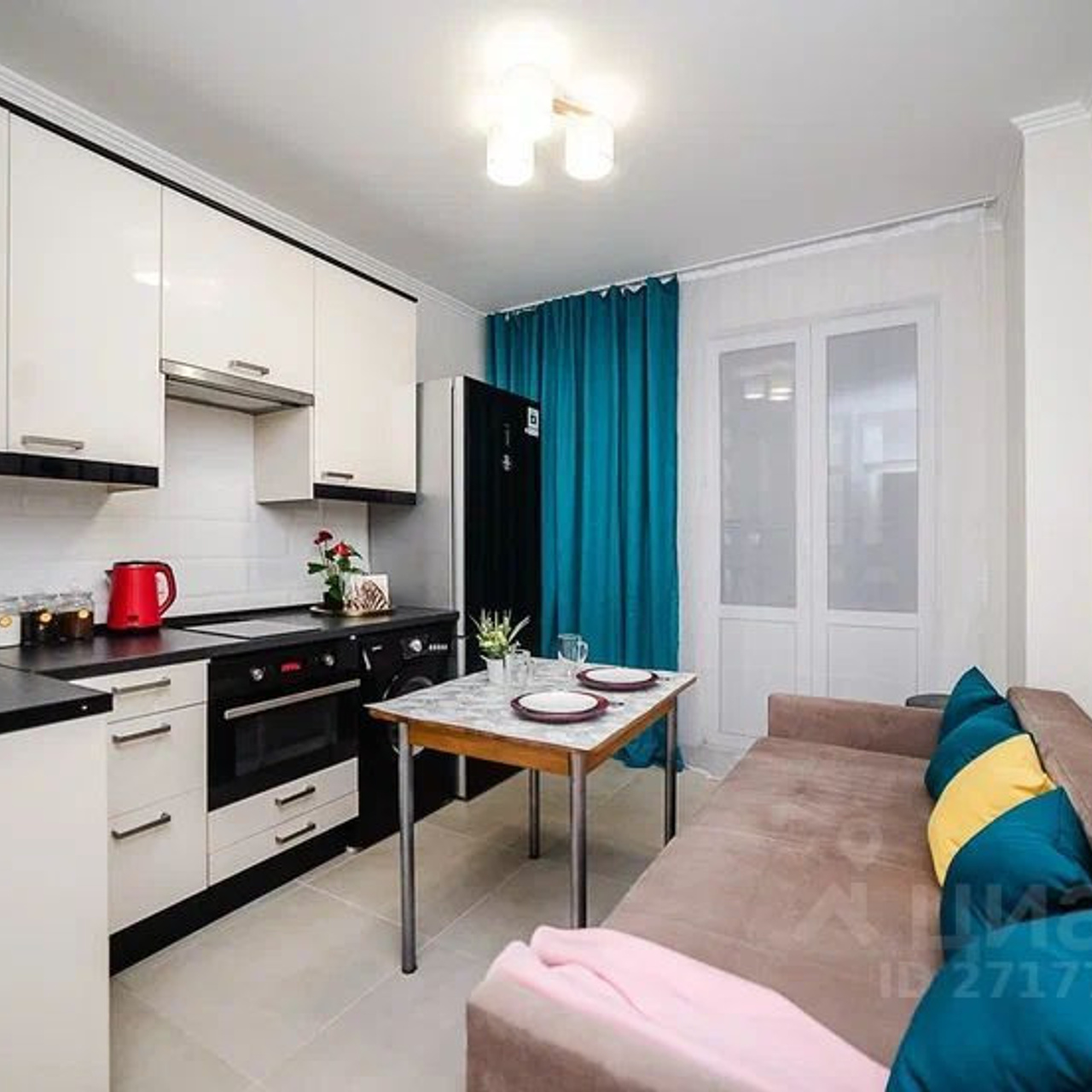 Квартира на Староалексеевской