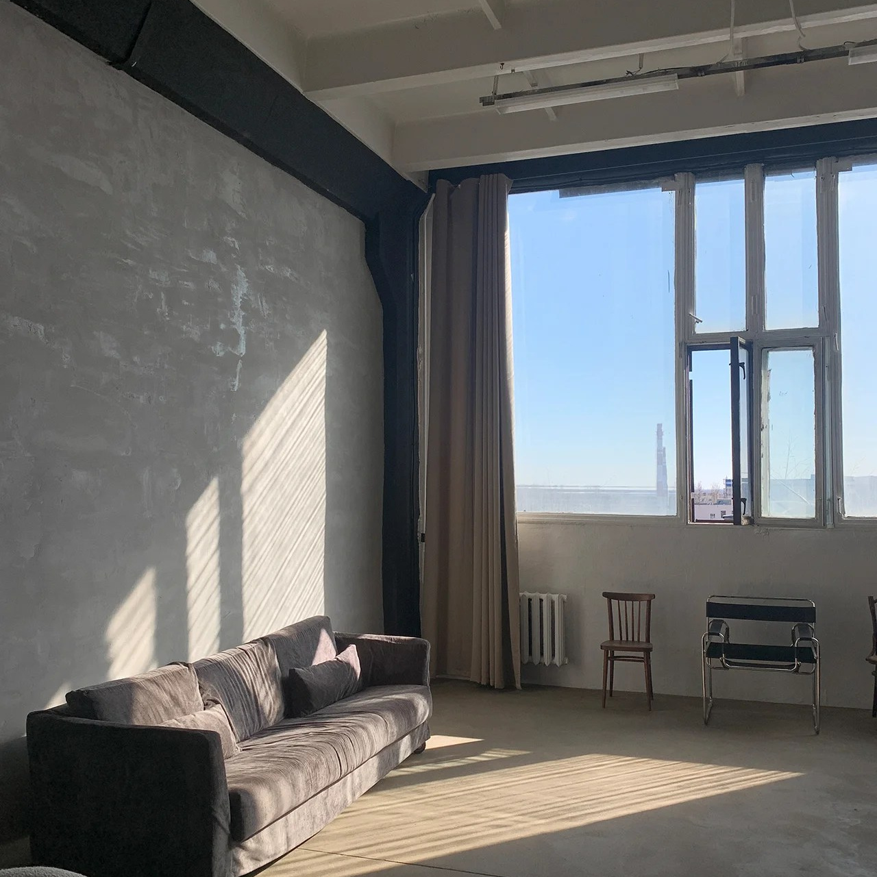 DOM STUDIOS — ROSE