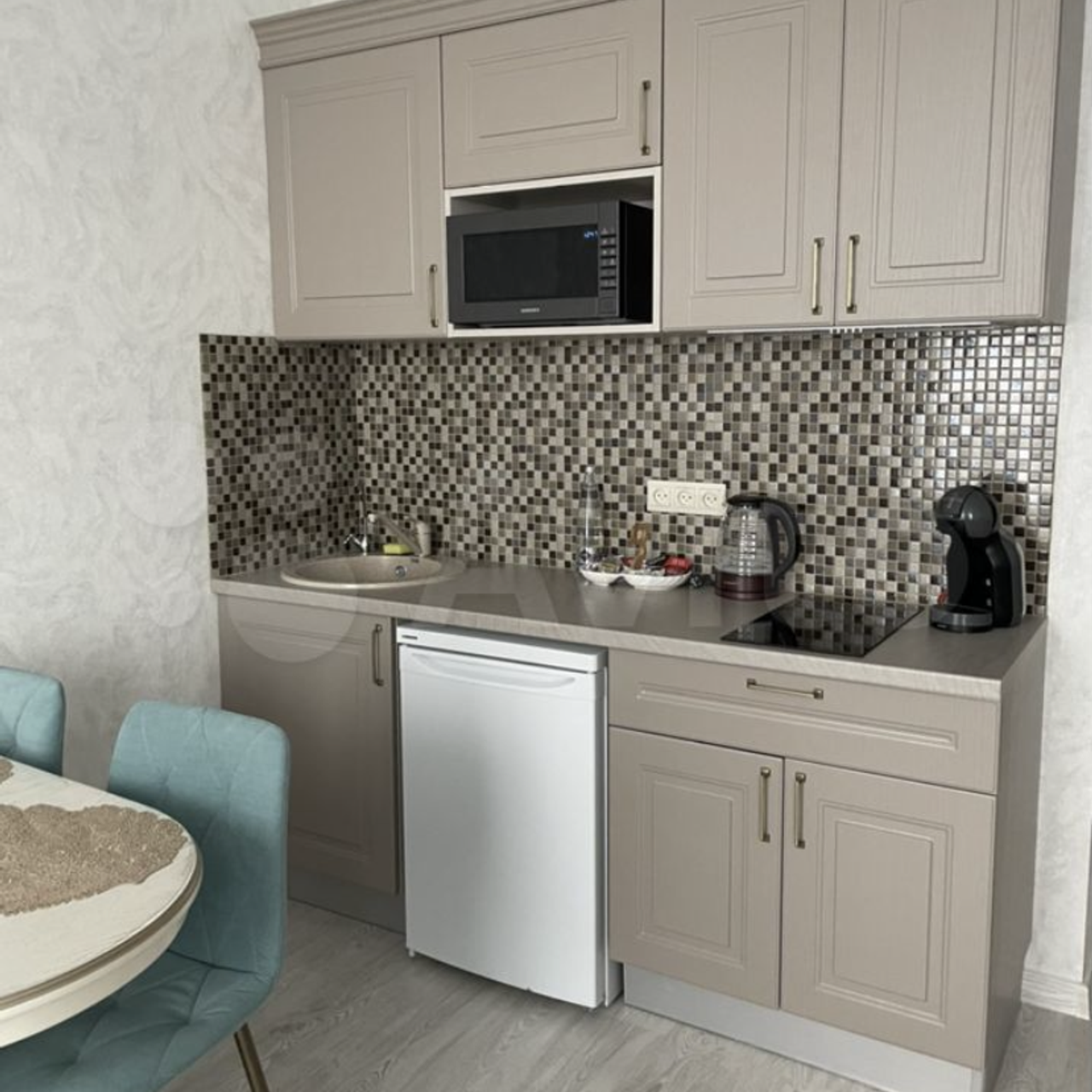 Студия на Максима Горького (3)