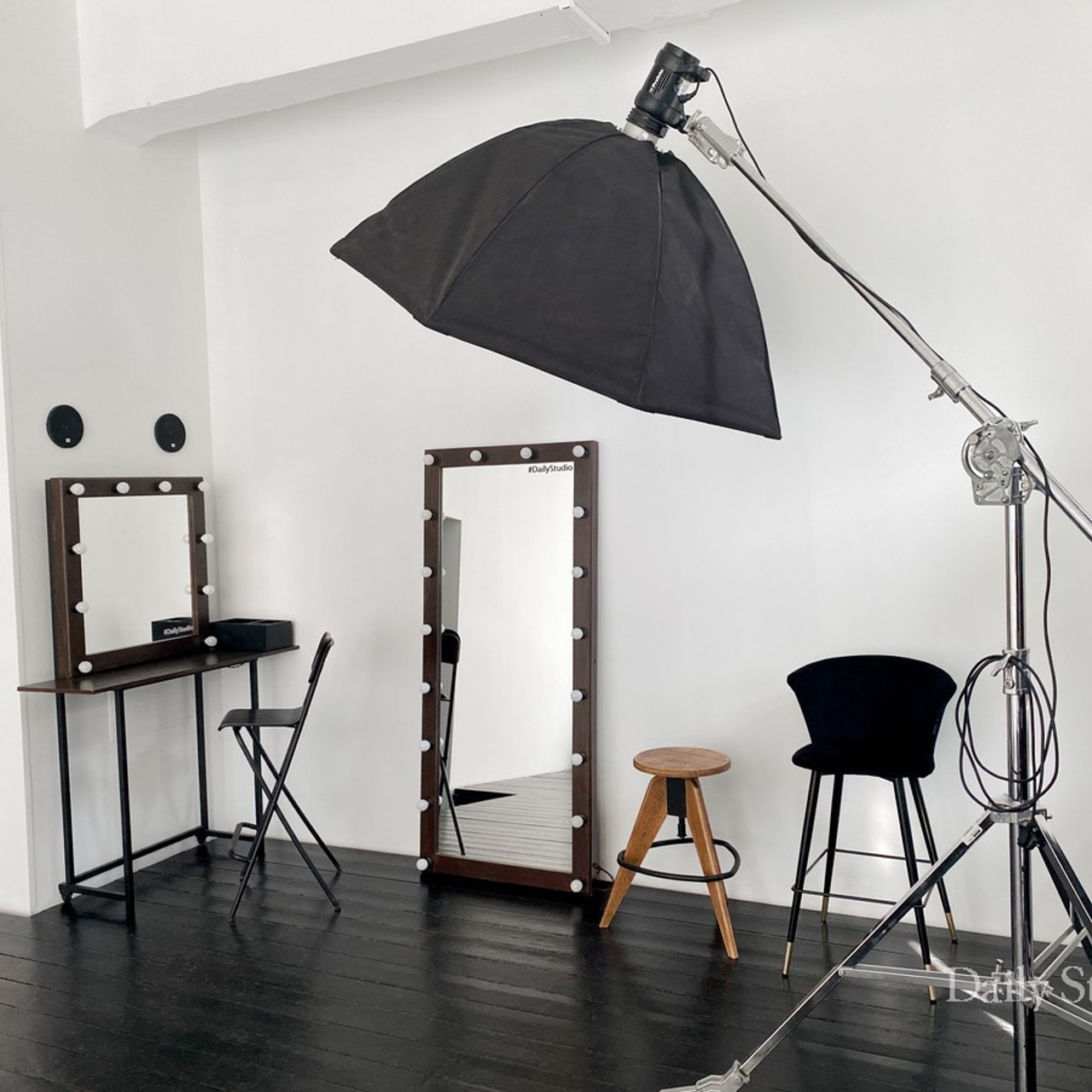 DAILY STUDIO — зал Циклорама «А»