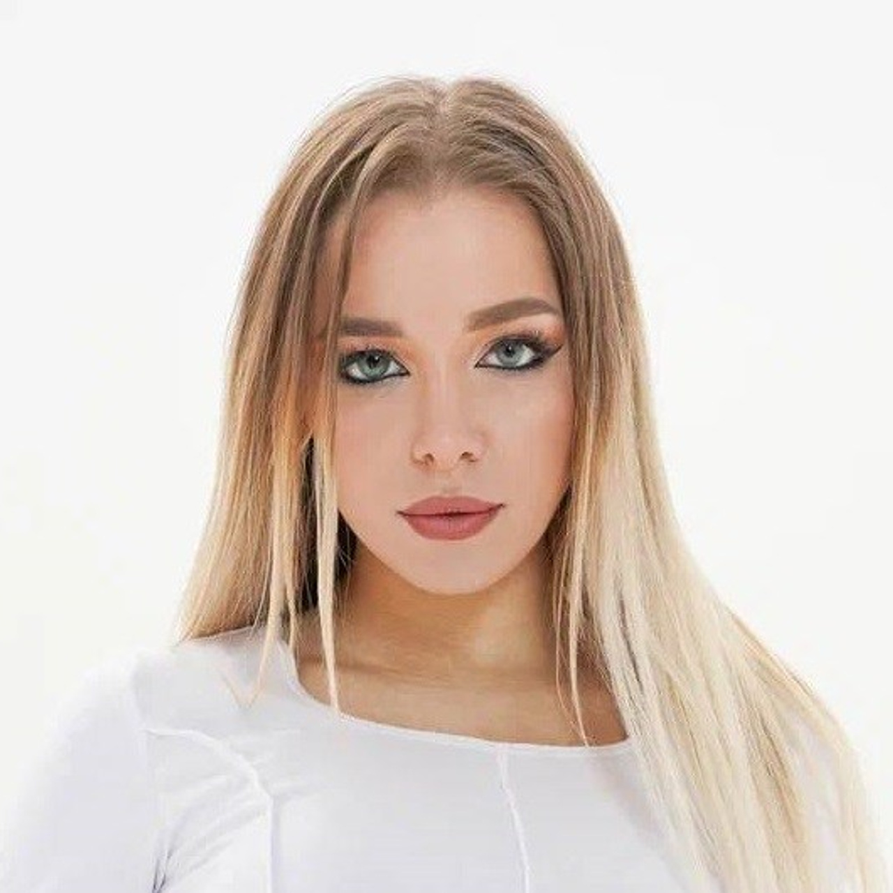 Карина | id 25111