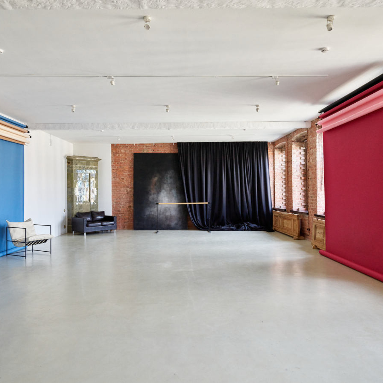 STATE — зал BIG