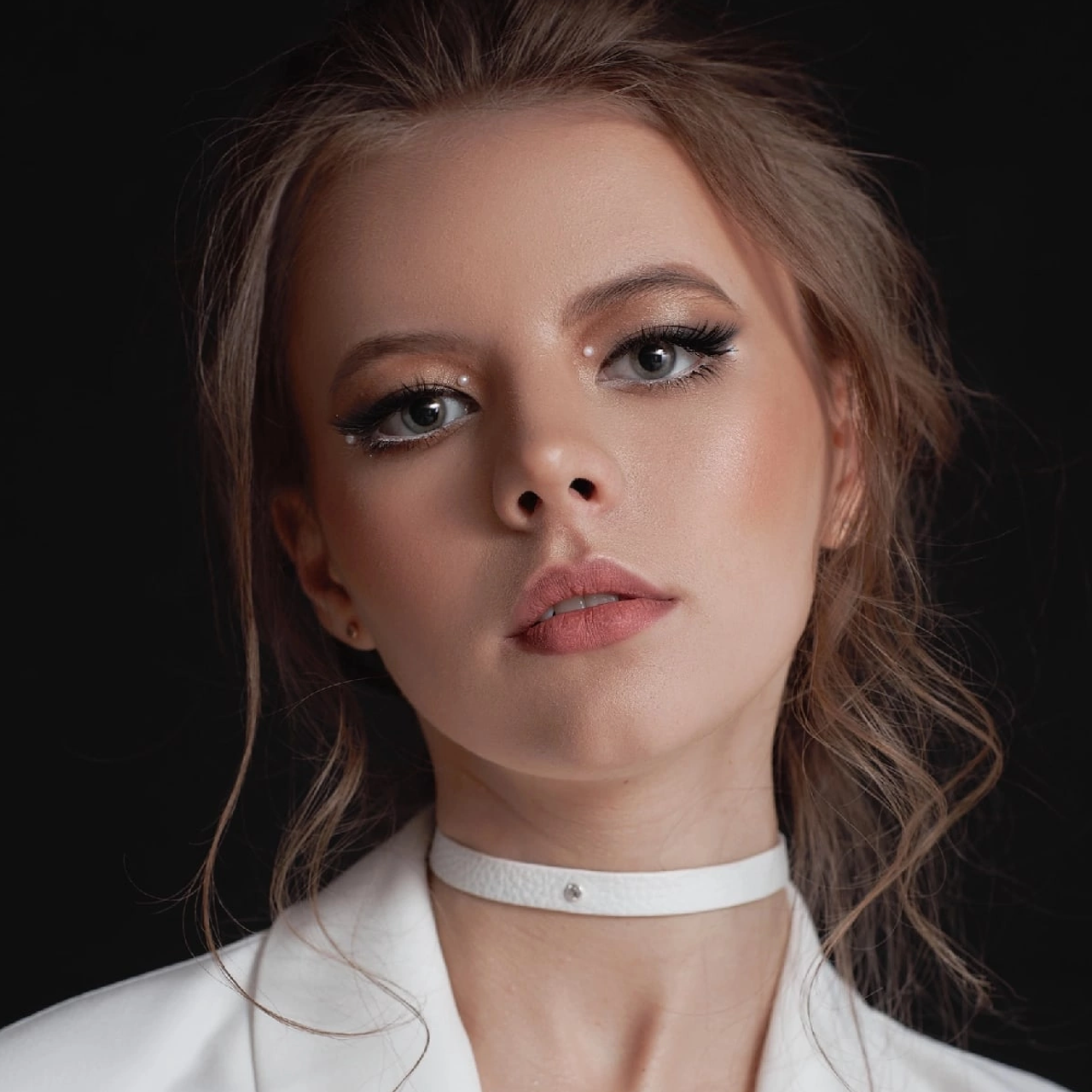 Карина | id 25087