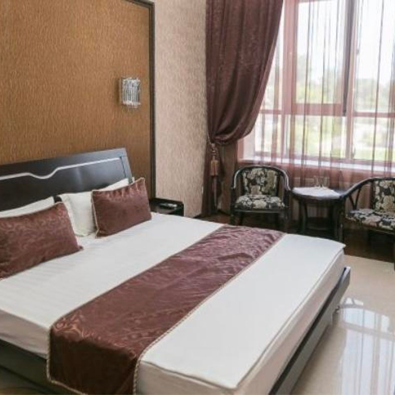 Голден хаус полулюкс