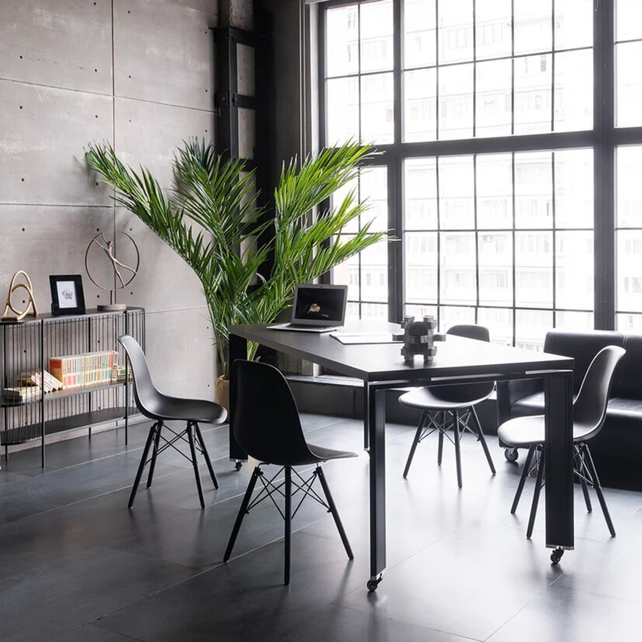 CROSS — Титан