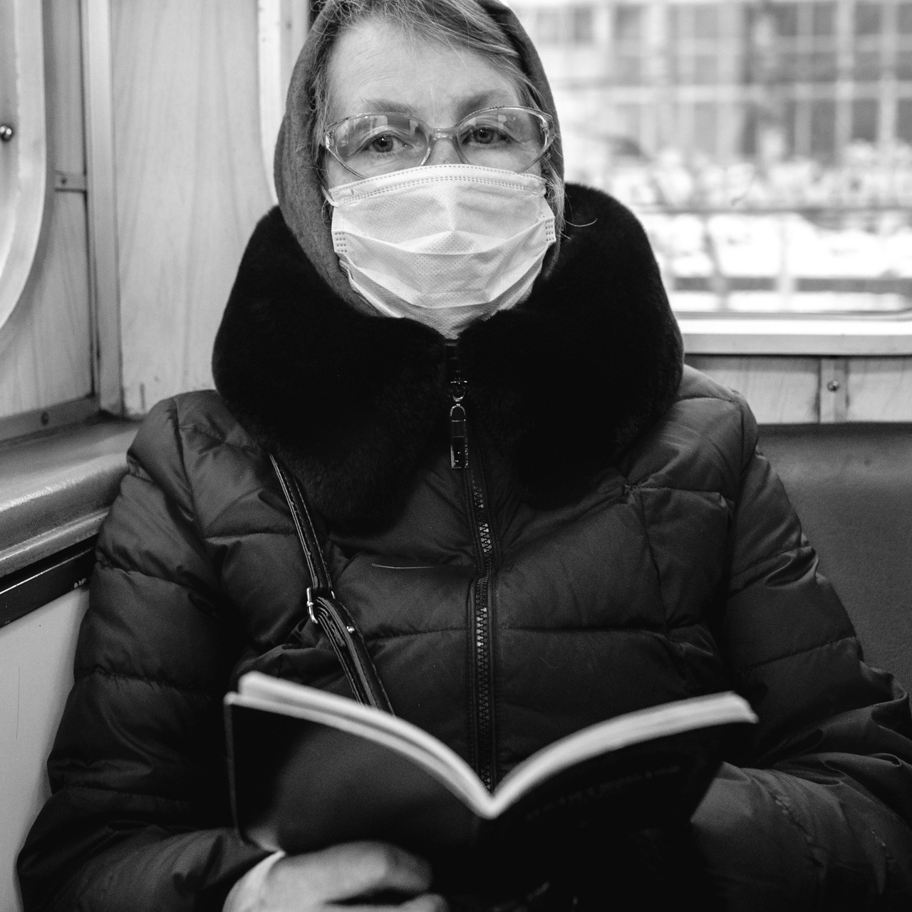 Съемка случайных людей в московском метро. Свадебный фотограф ростов-на-Дону / Сочи / Москва