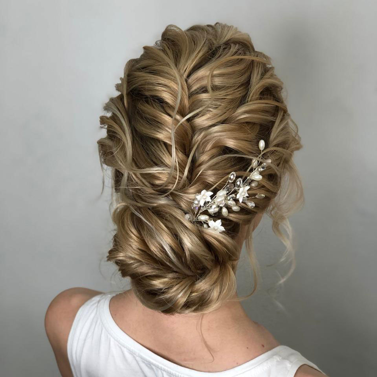 Портфолио свадебного стилиста, визажиста Кандаловой Елены. Салон свадебных стилистов