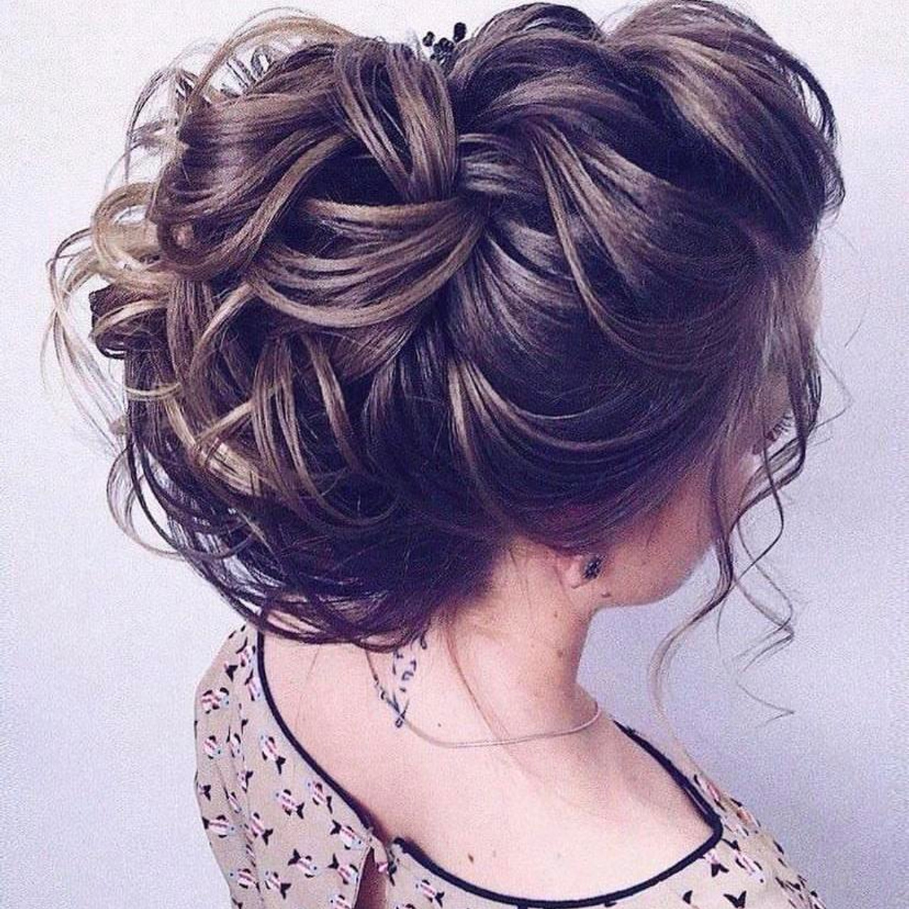 Портфолио Натали Брайт. топ. Салон свадебных стилистов