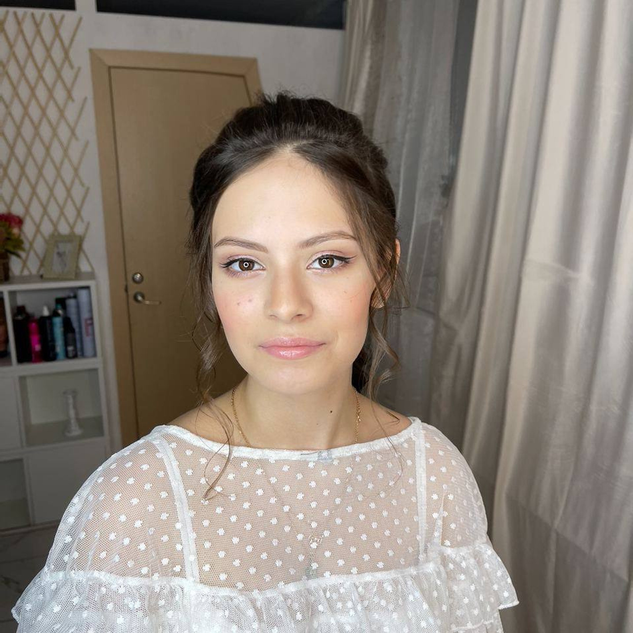 Портфолио свадебного стилиста, визажиста Кандаловой Елены. Салон свадебных стилистов