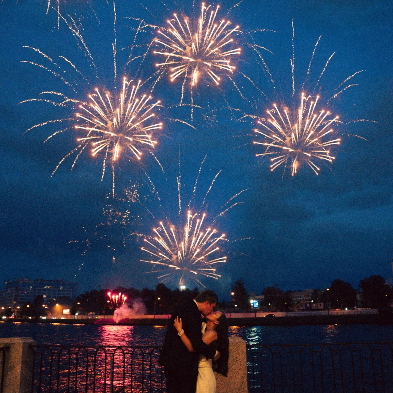 Отзывы. Свадебный фотограф организатор в Санкт-Петербурге Ассоль Опарина