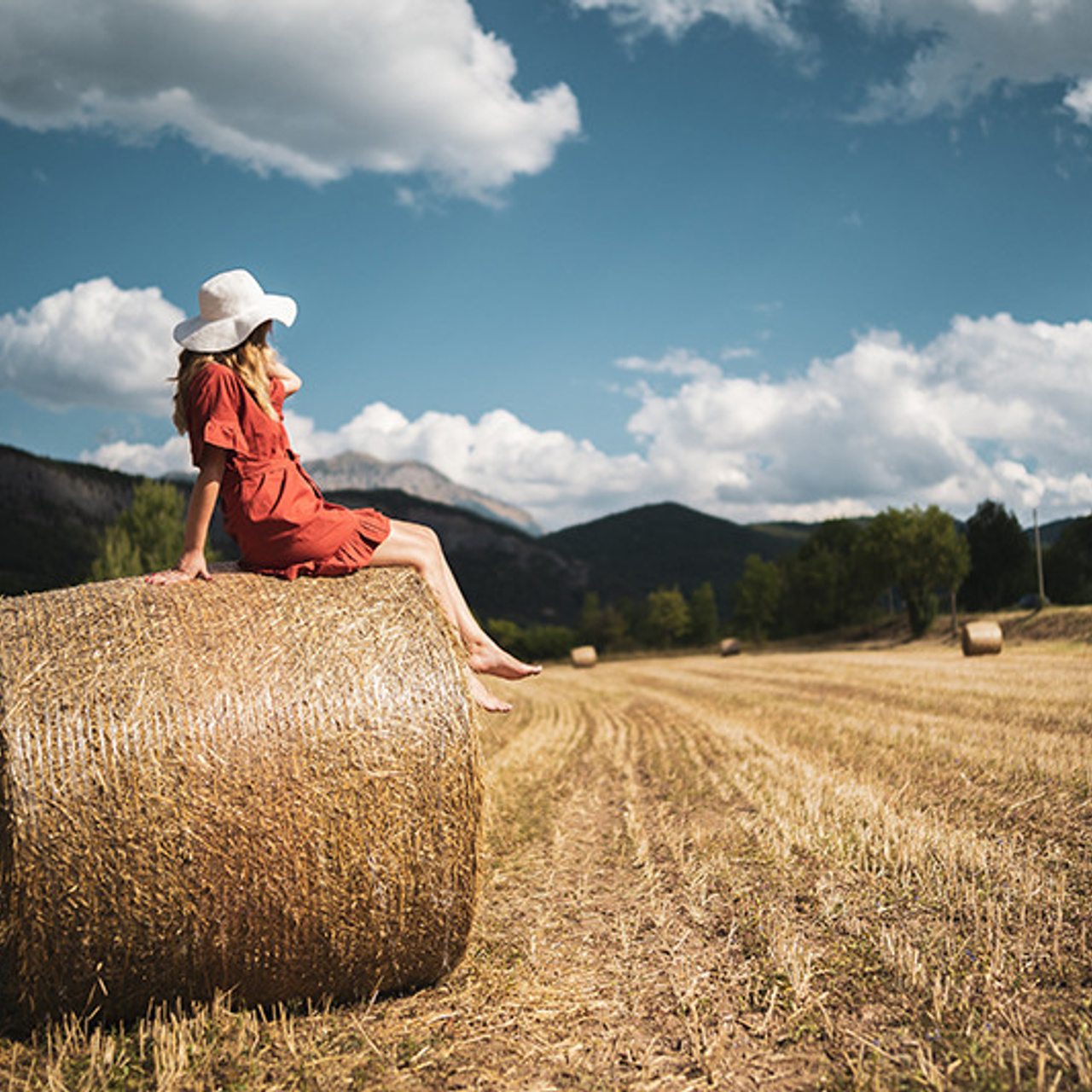 Широкоугольный мануальный объектив Laowa Argus 28 mm F1.2 FF. Фотограф — видеограф в Москве Дмитрий Менделеев