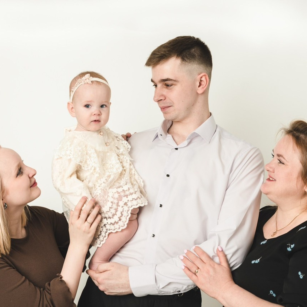 Отзывы. Фотограф новорожденных в Нижневартовске Лара Курдюкова