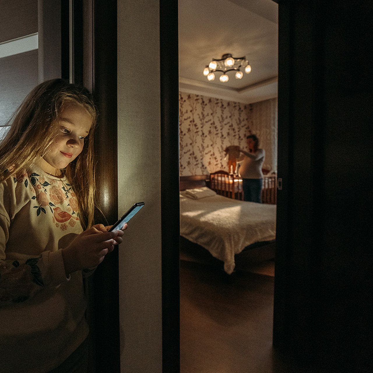 Домашняя фотоистория. В ожидании. Мама Настя и Марго