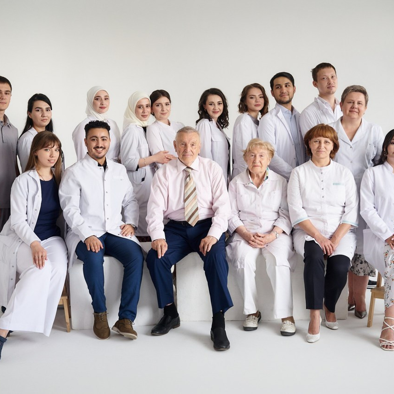 Отзывы. Студийный, семейный, свадебный, фэшн и ню фотограф в Астрахани, производство выпускных альбомов. Руслан Кондрашин