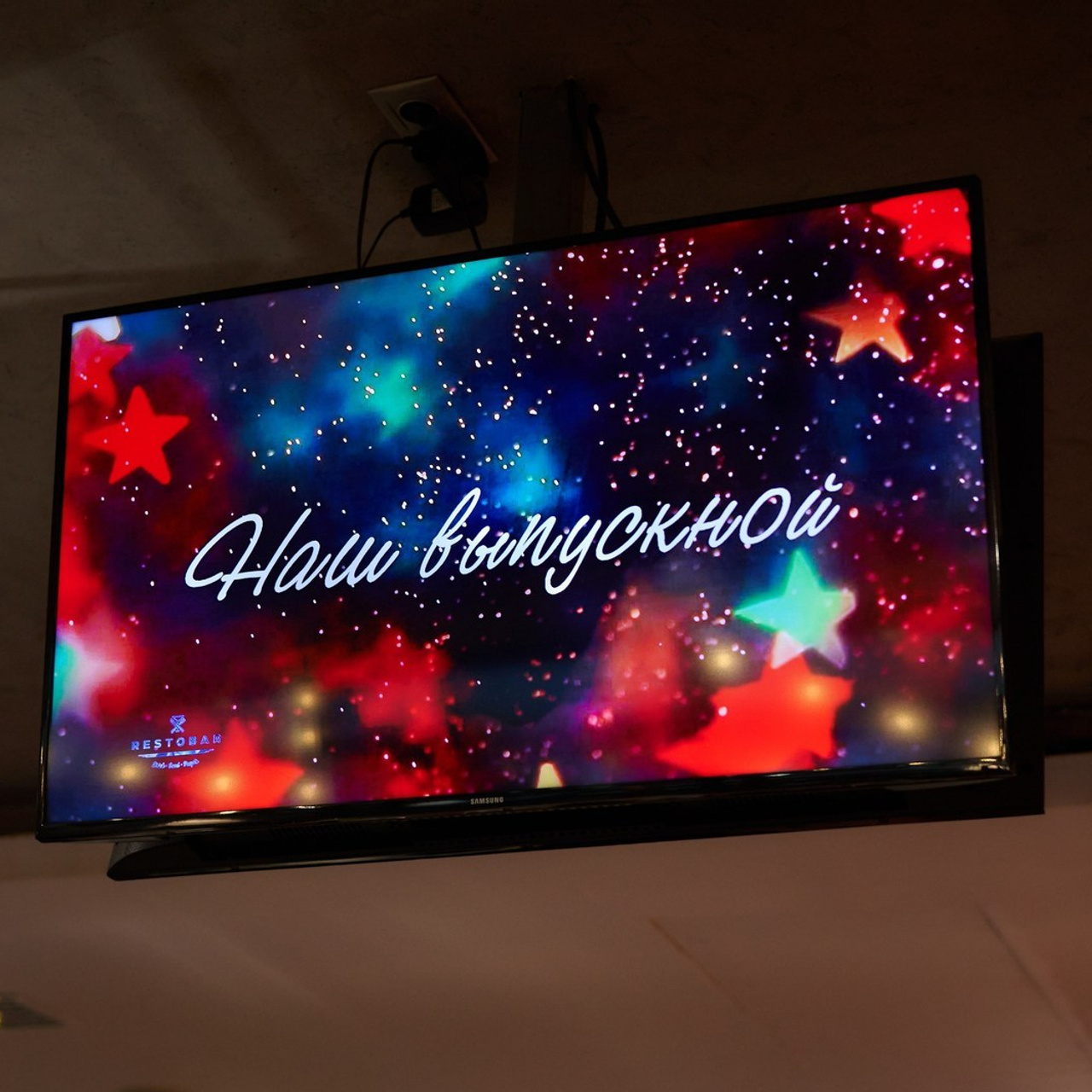 Отзывы. Студийный, семейный, свадебный, фэшн и ню фотограф в Астрахани, производство выпускных альбомов. Руслан Кондрашин