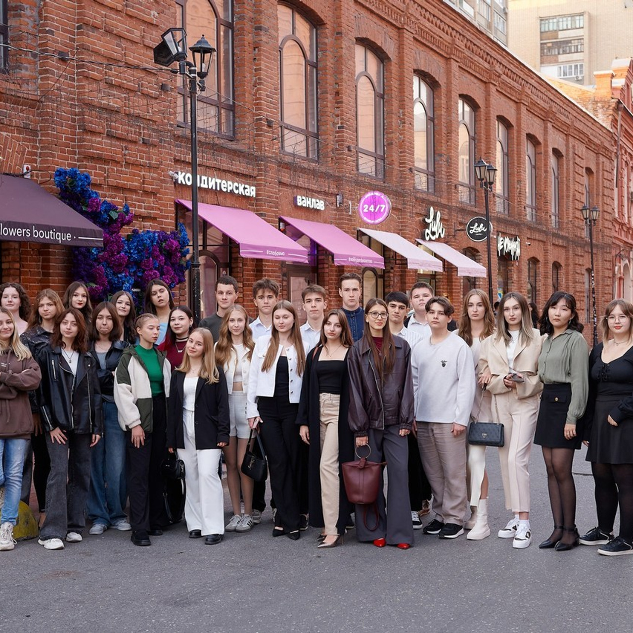 Отзывы. Студийный, семейный, свадебный, фэшн и ню фотограф в Астрахани, производство выпускных альбомов. Руслан Кондрашин