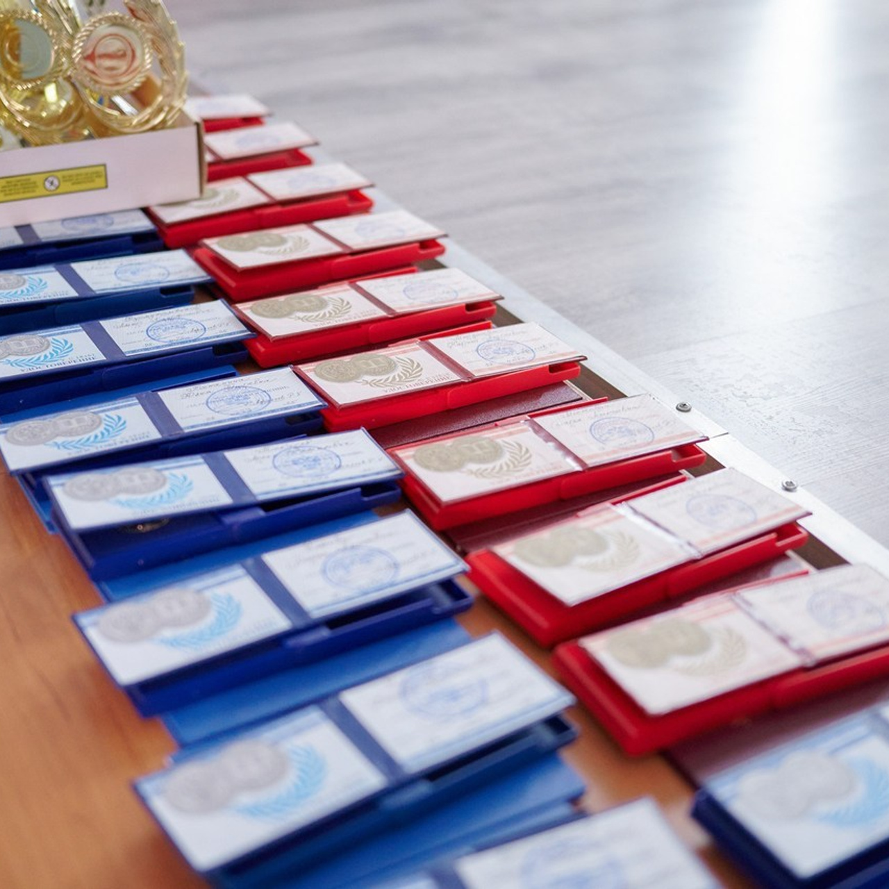 Отзывы. Студийный, семейный, свадебный, фэшн и ню фотограф в Астрахани, производство выпускных альбомов. Руслан Кондрашин